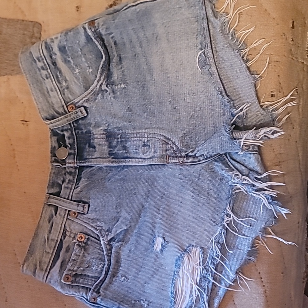 LEVI 501 SHORTS